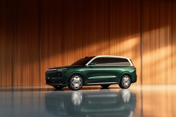 零跑A10动力电池及充电示意图