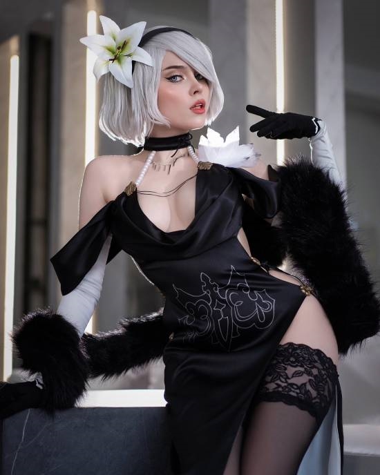 2B Cosplay 作品