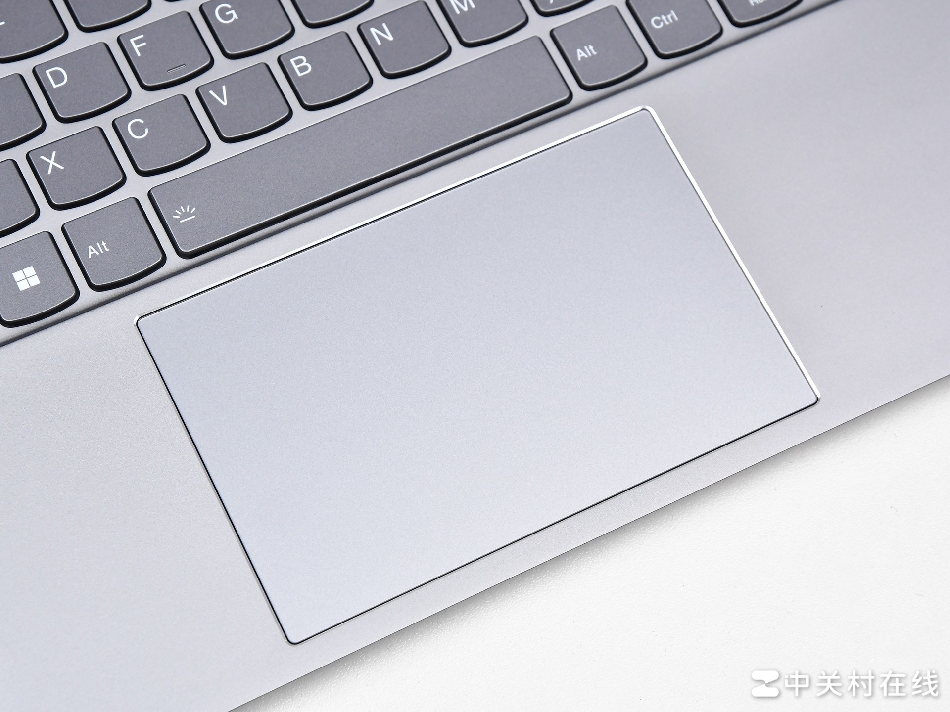 ThinkBook 14 G5+ IRH 触控板设计