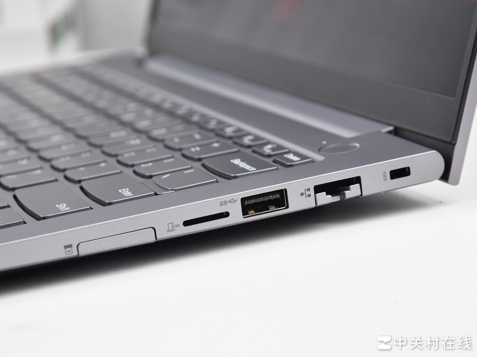 ThinkBook 14 G5+ IRH 接口配置