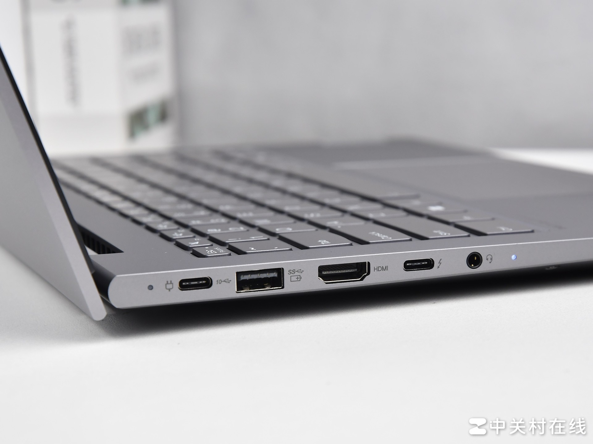 ThinkBook 14 G5+ IRH 接口细节