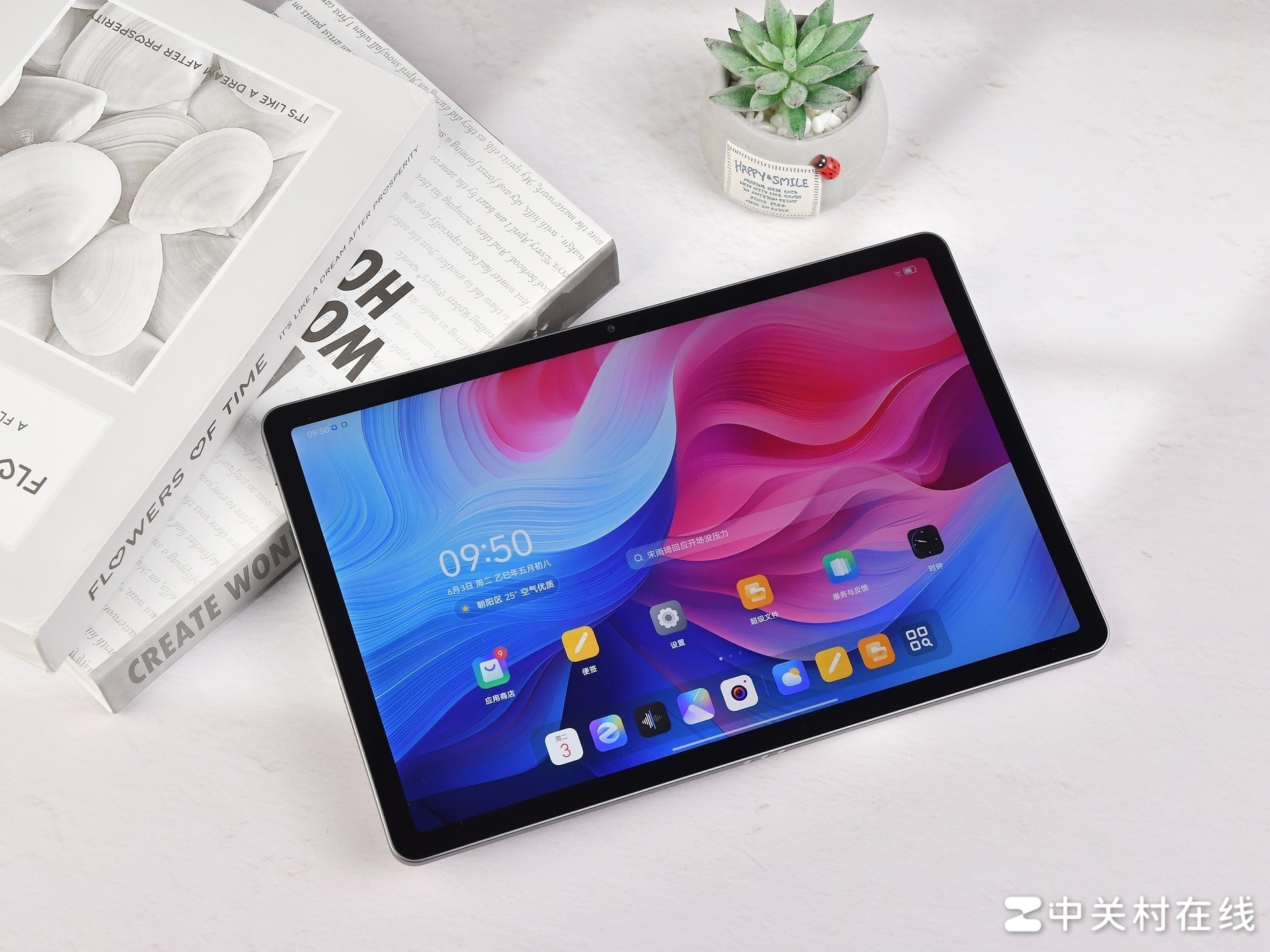 联想小新平板 11 屏幕细节