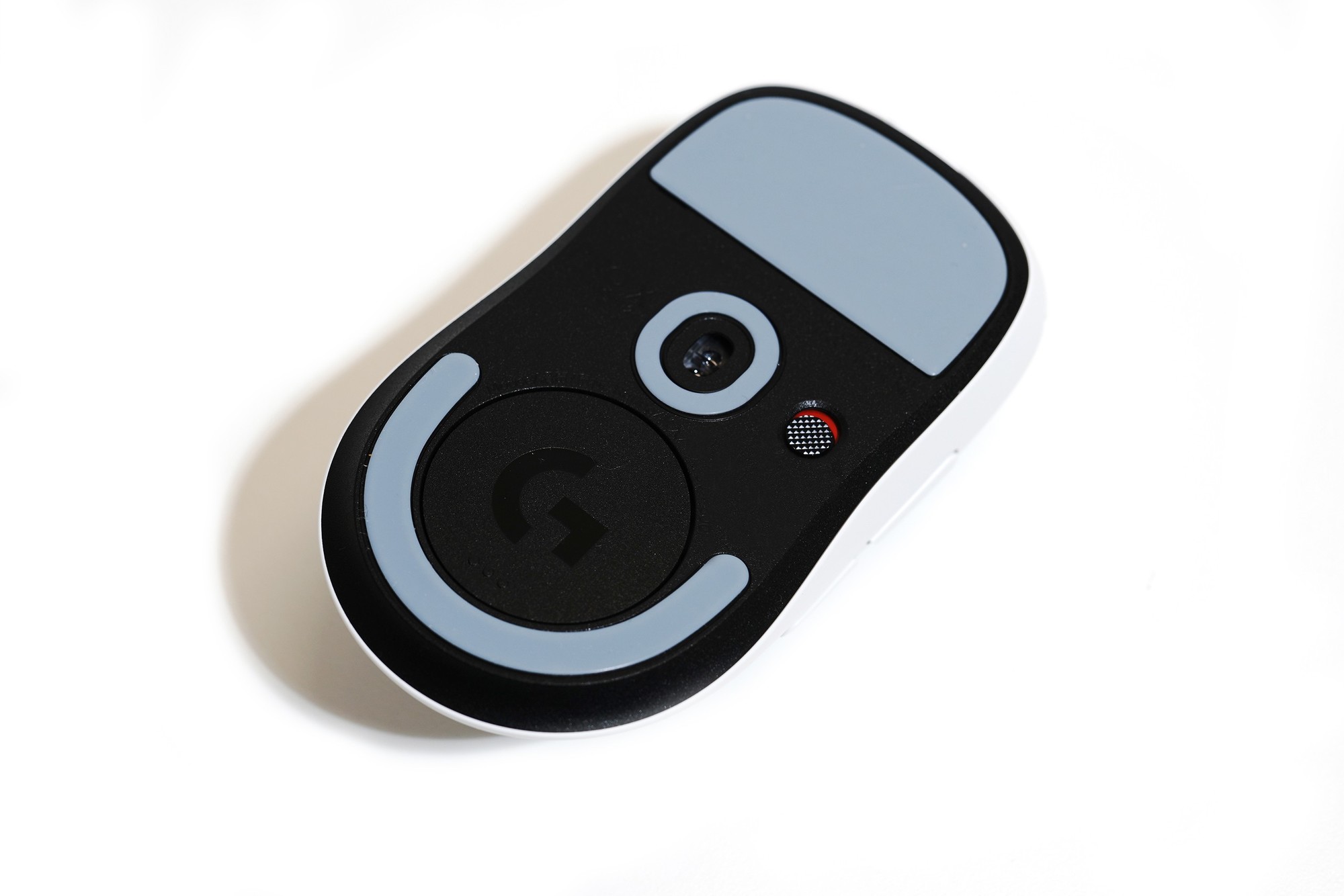 罗技PRO X SUPERLIGHT 2c鼠标