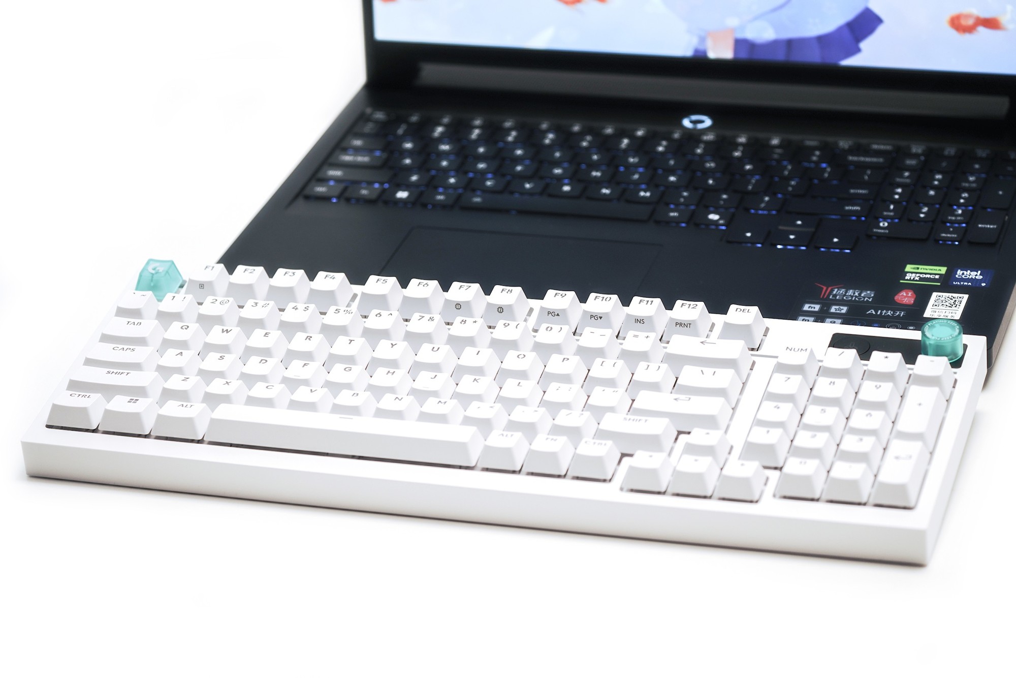 罗技G系列键鼠耳机三件套