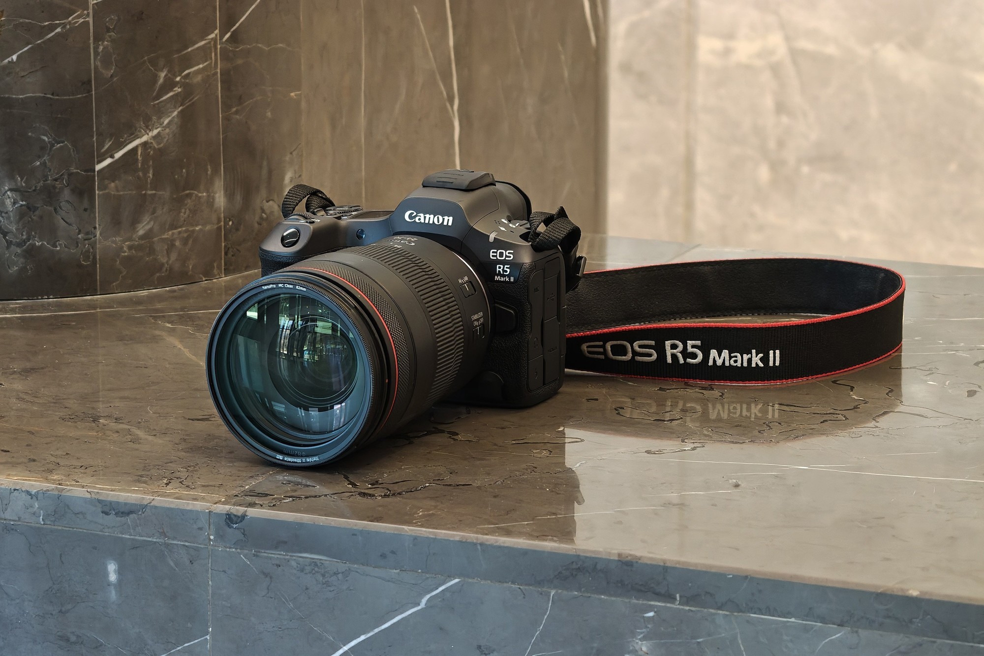 佳能EOS R5 Mark II 与 RF24-70mm F2.8 L IS USM 搭配