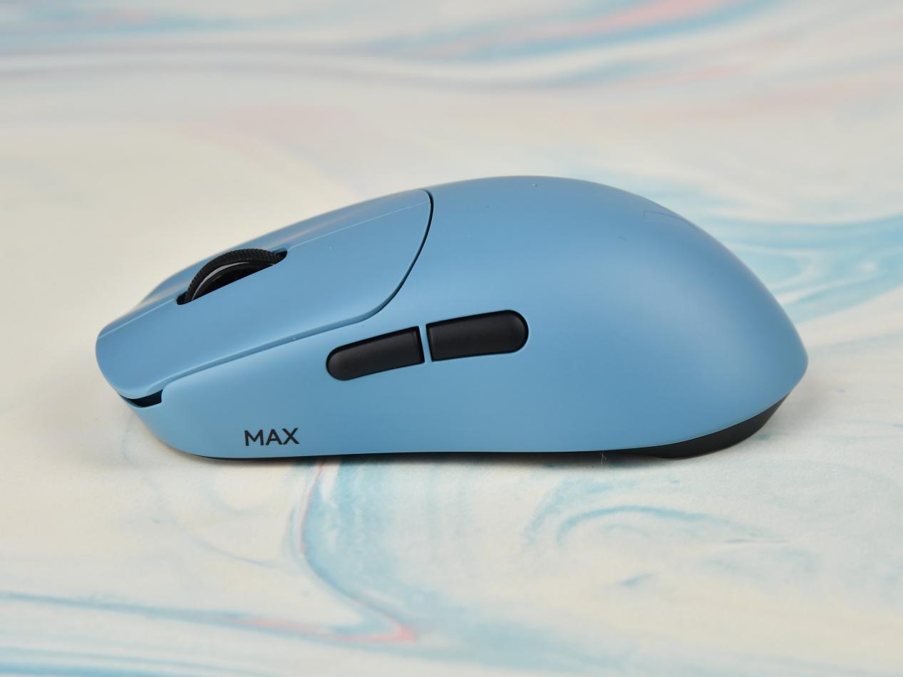 雷柏VT0双8K电竞鼠标 侧面