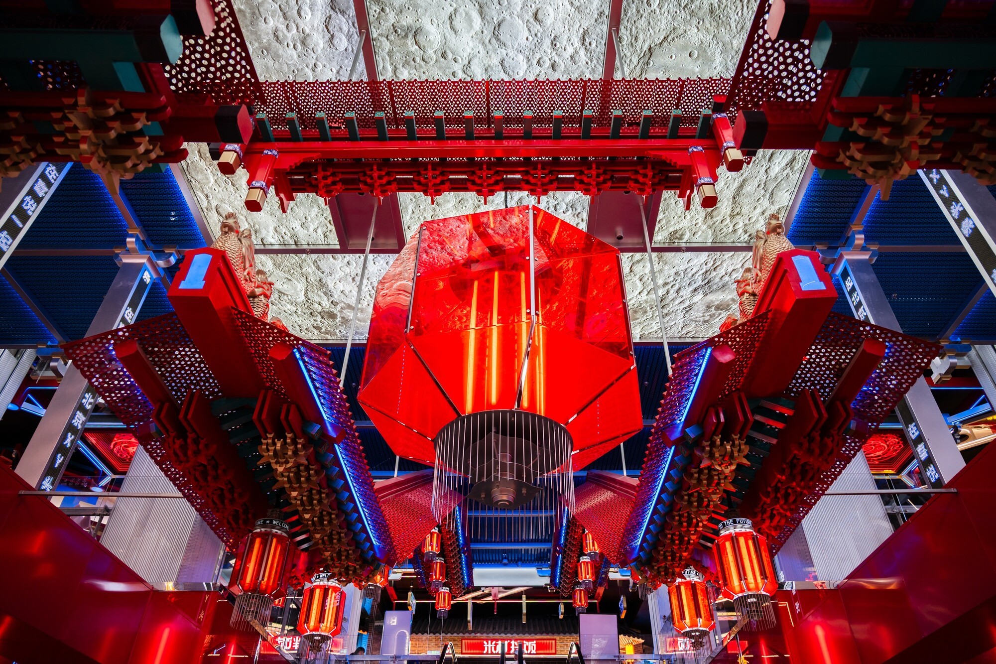 尼克尔 Z 24-105mm f/4-7.1镜头