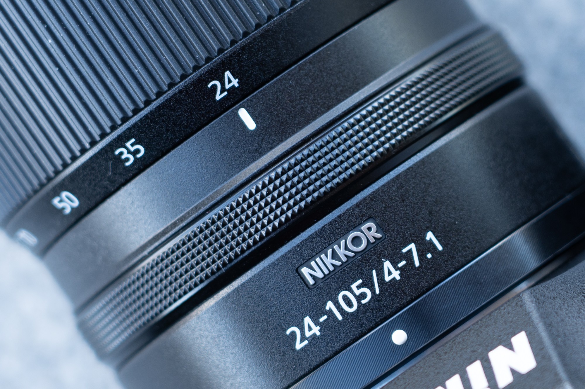 尼克尔 Z 24-105mm f/4-7.1 镜头多功能控制环