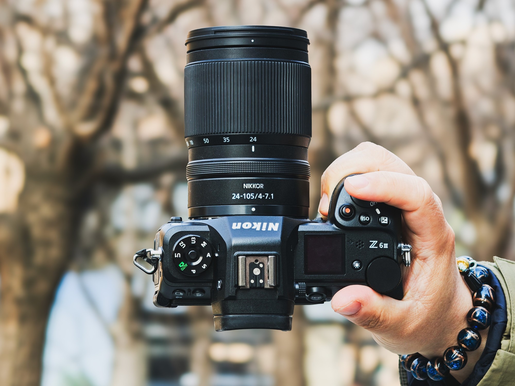 尼克尔 Z 24-105mm f/4-7.1 镜头