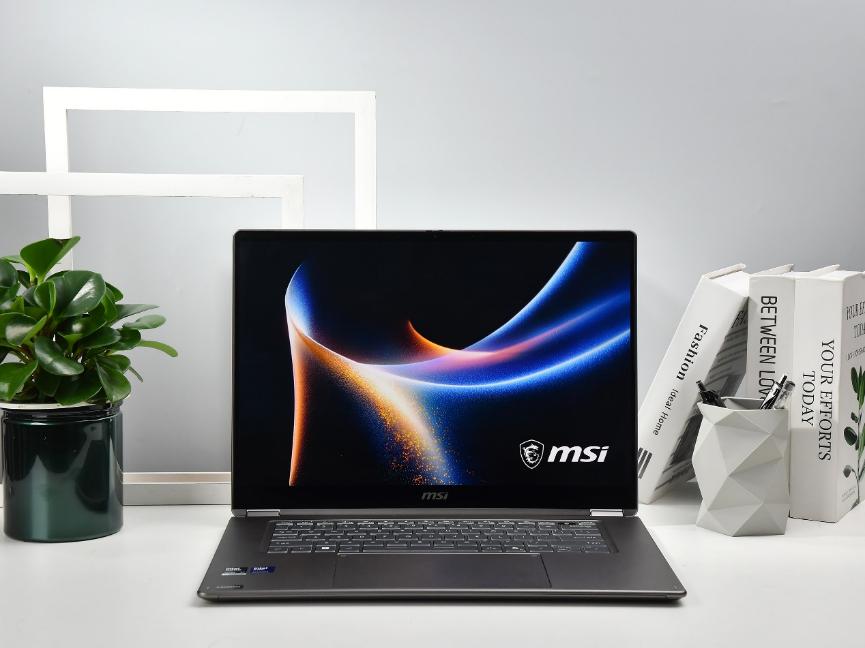 微星尊爵16 Flip AI+ 2026评测：翻转触屏解锁全能生产力