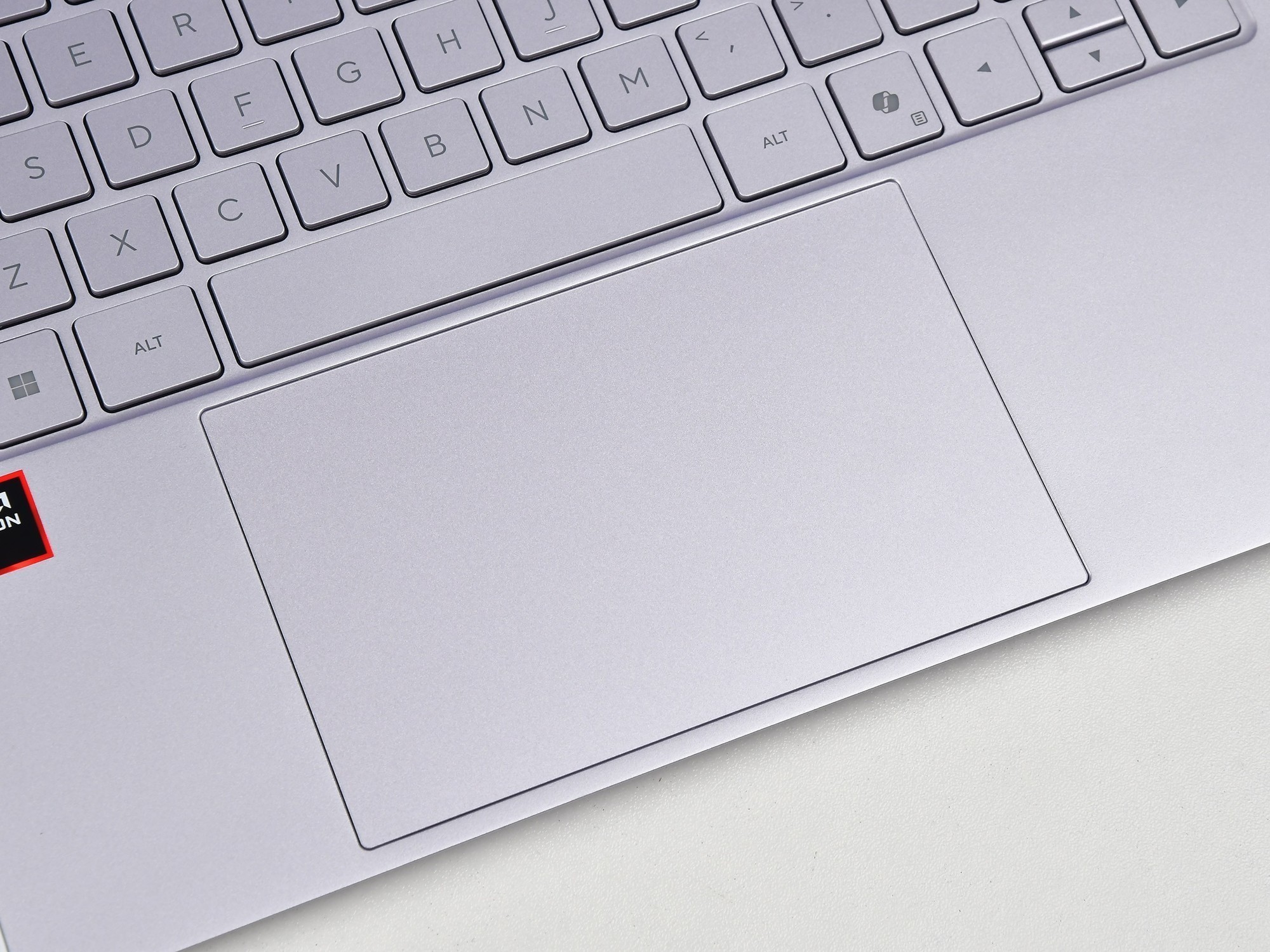 华硕a豆14 Air 触控板与腕托