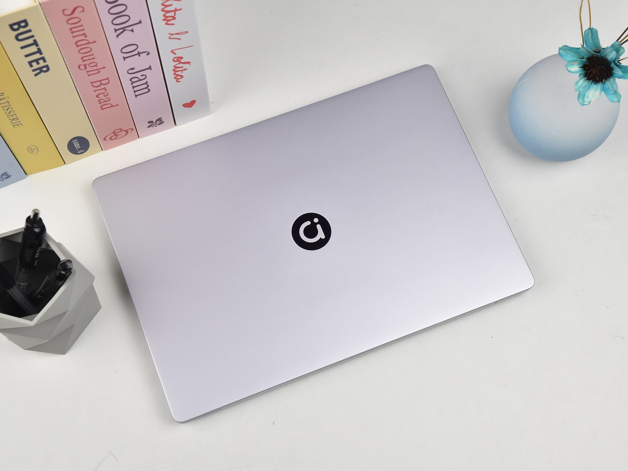 华硕a豆14 Air 2026 鸢尾花紫配色