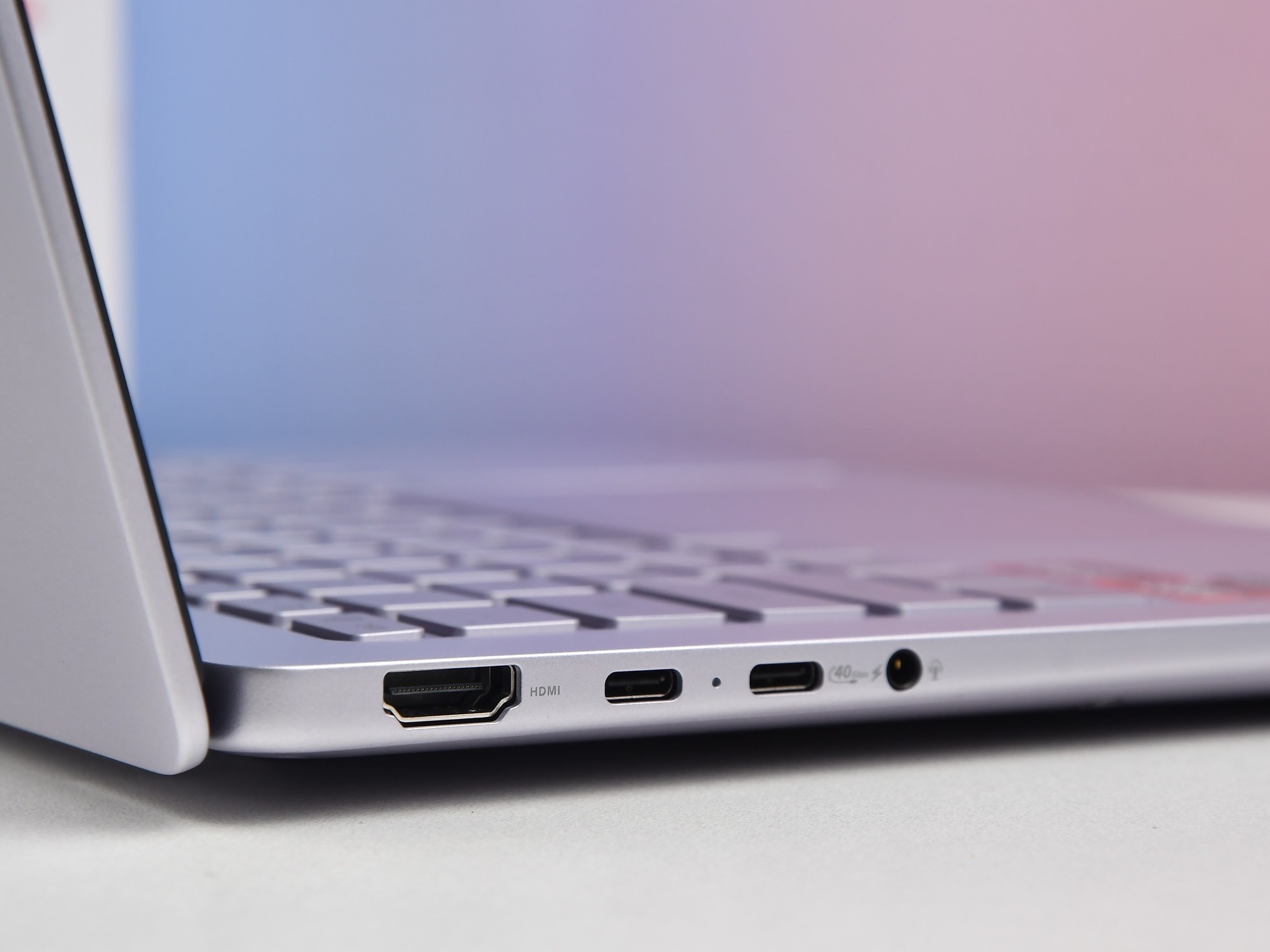 华硕a豆14 Air 2026 接口（左侧）