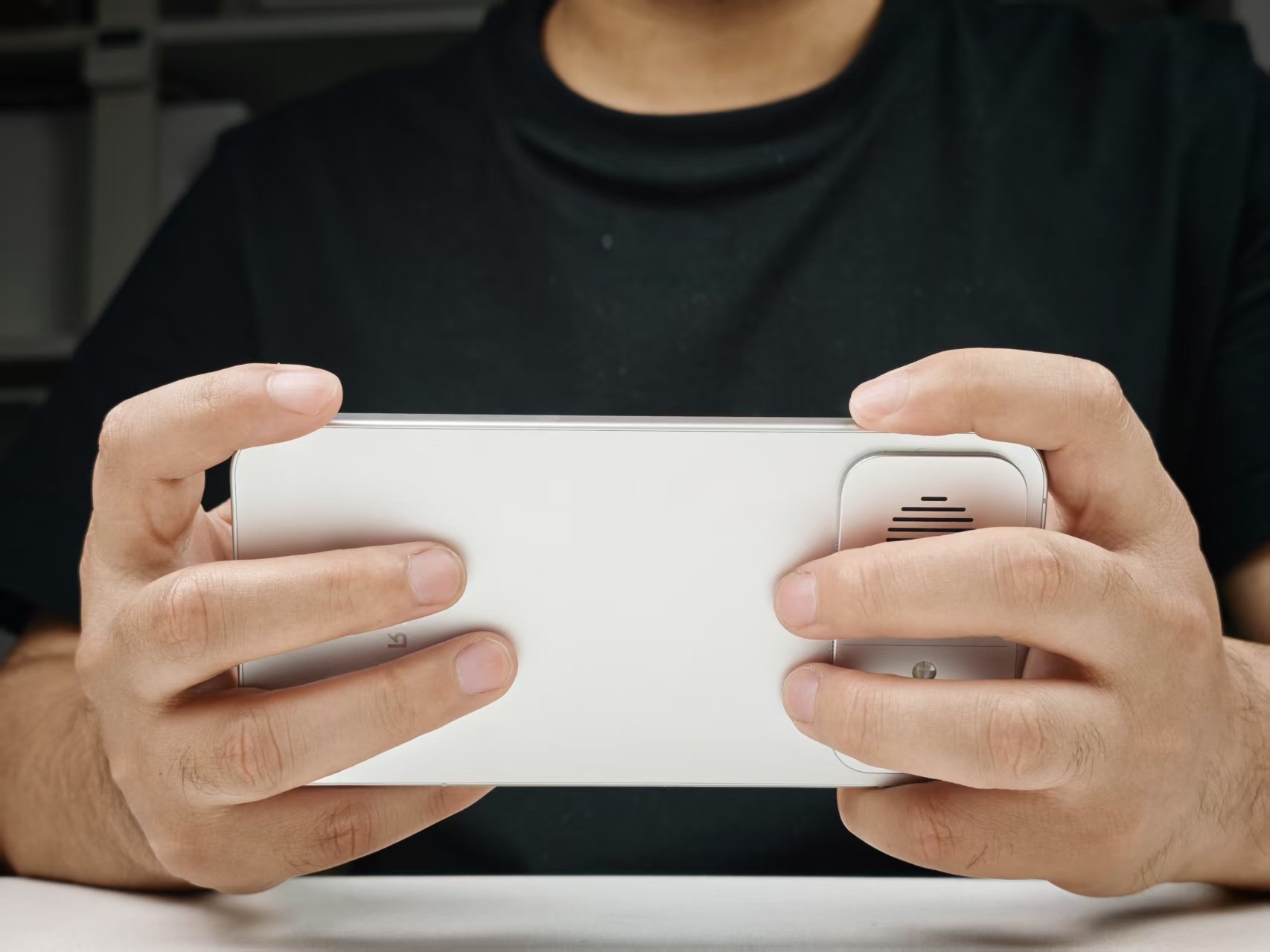 REDMI K90 Max游戏温度测试