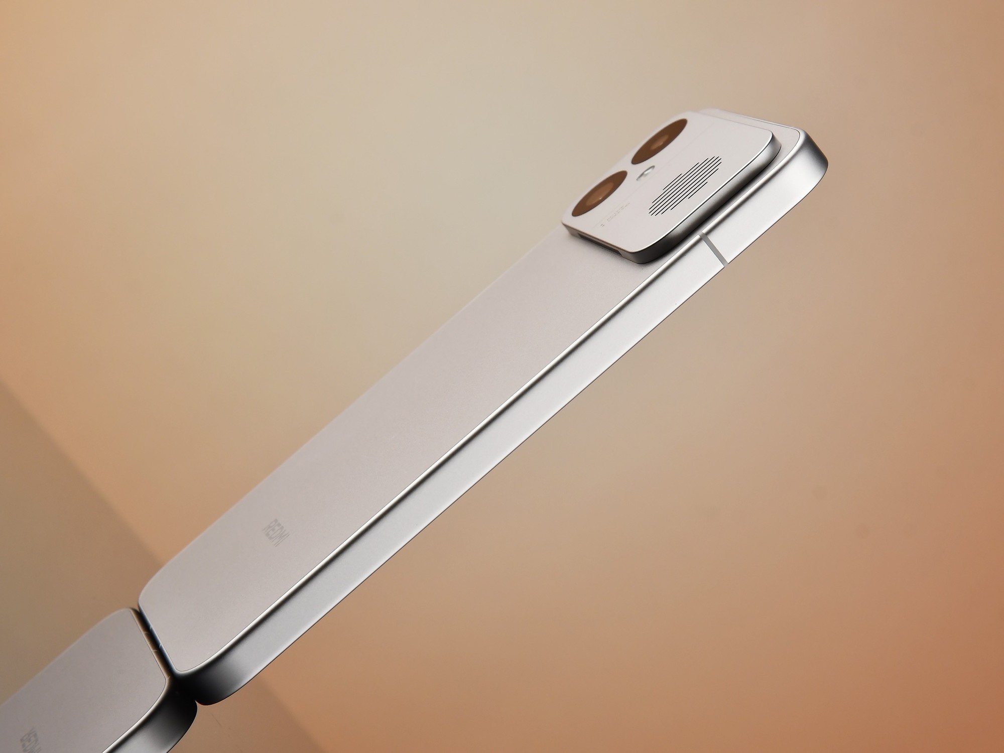 REDMI K90 Max 全面评测：出道即巅“风”