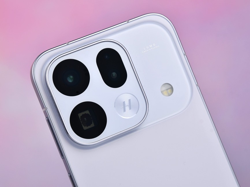 OPPO Find X9s Pro 摄像头模组