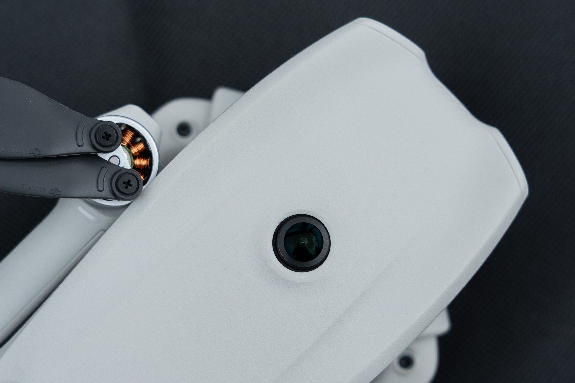 机身顶部鱼眼镜头