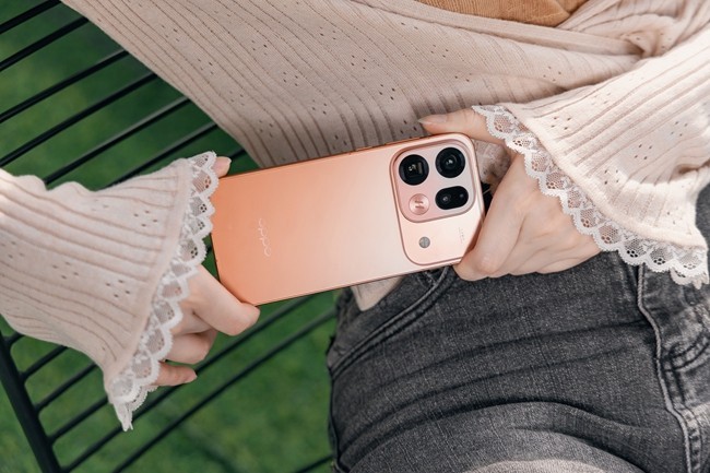 OPPO哈苏联合发布ColorOS 16，锁屏岛双态交互重塑信息体验