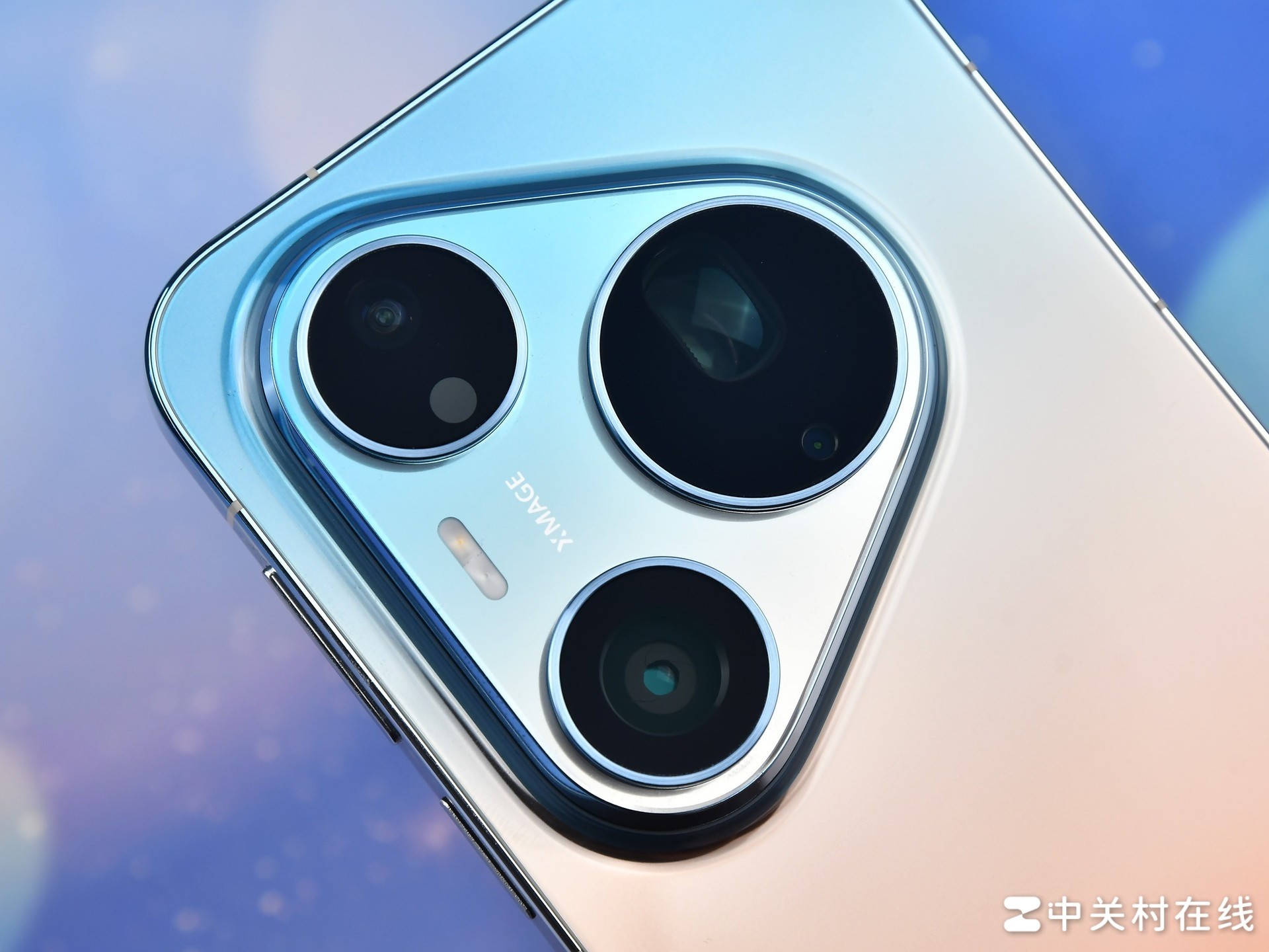 华为Pura 90 Pro Max屏幕户外可见性