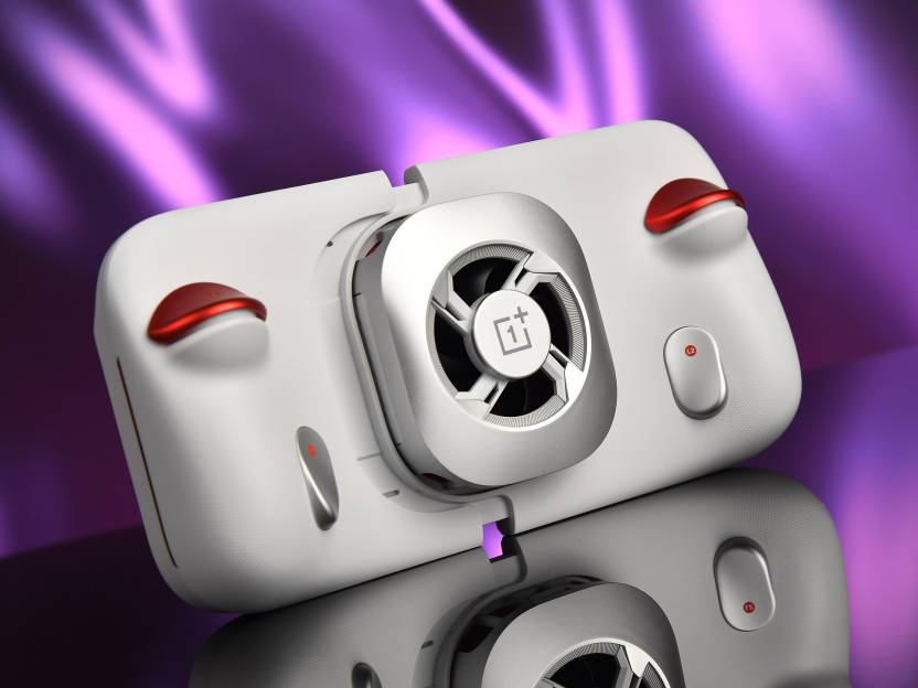 一加 Ace 6 至尊版游戏手柄