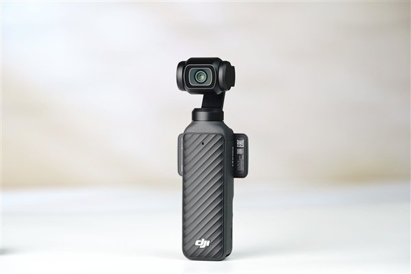 一英寸口袋云台相机！大疆Osmo Pocket 4图赏