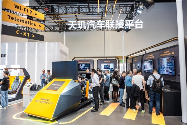 AI定义汽车时代已至！联发科率先亮剑：座舱AI从此告别被动时代