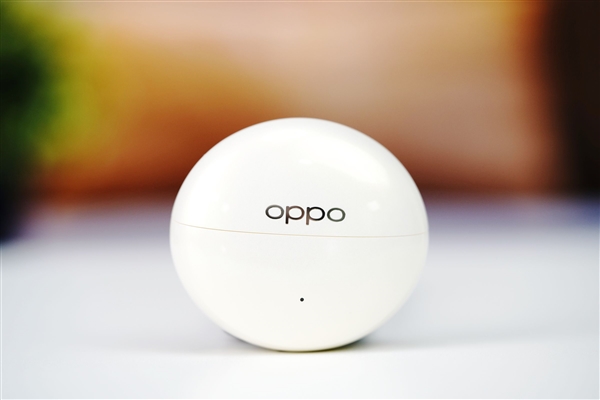 5.2g轻如耳环！OPPO Enco Clip2图赏