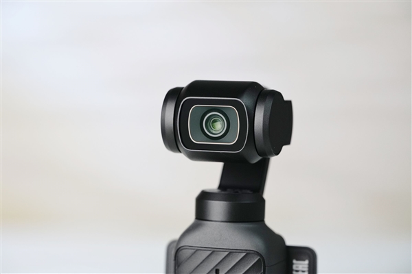 一英寸口袋云台相机！大疆Osmo Pocket 4图赏