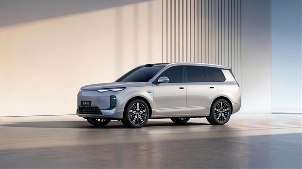 比亚迪海狮08外观展示