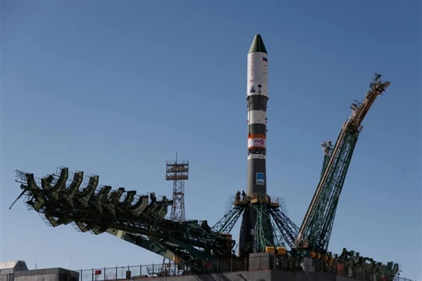 美俄继续携手太空：俄罗斯发射进步号飞船 为国际空间站送去2.5吨物资