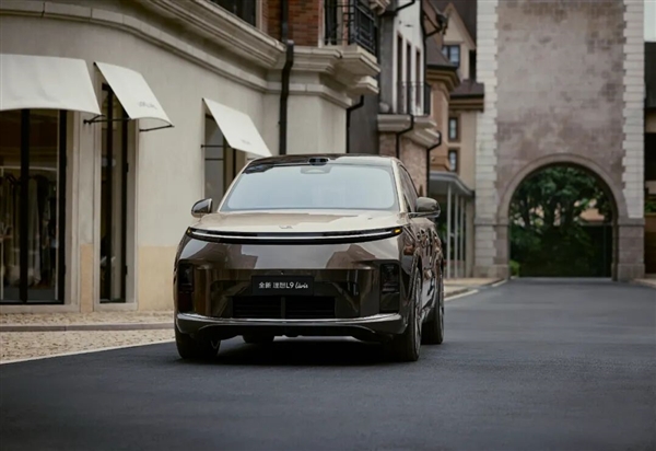 为何车身5.25米不继续加大 用上双拼色车身？理想汽车详解L9 Livis设计