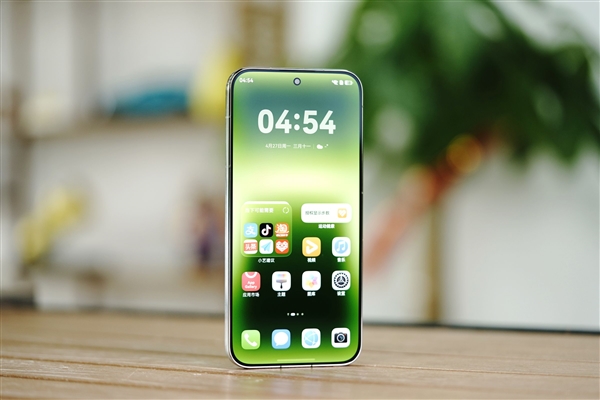 一眼沦陷翡翠湖！华为Pura 90 Pro Max图赏