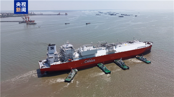 造船业皇冠上的明珠！我国自主建造最大LNG运输船交付：总长298.8米