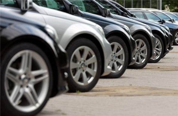 交强险告别一口价时代！6月1日起合规司机保费或降一半 出险多者翻倍