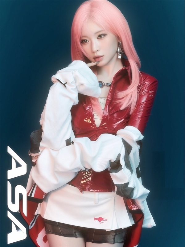 韩国女团成员Asa新福利图 红艳妆造好似艾达王闪现