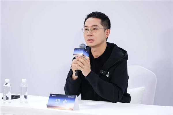 对话千里科技印奇、赵明：特斯拉路线是L4唯一选择 三年上车800万辆