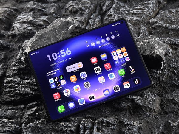 史上最完美的阔折叠旗舰！华为Pura X Max上手