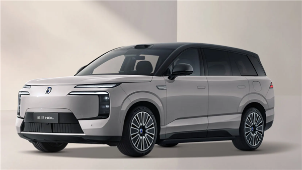 闪充上车9分钟满血复活！比亚迪腾势N8L闪充版细节首曝：预售价35万起 纯电续航430km