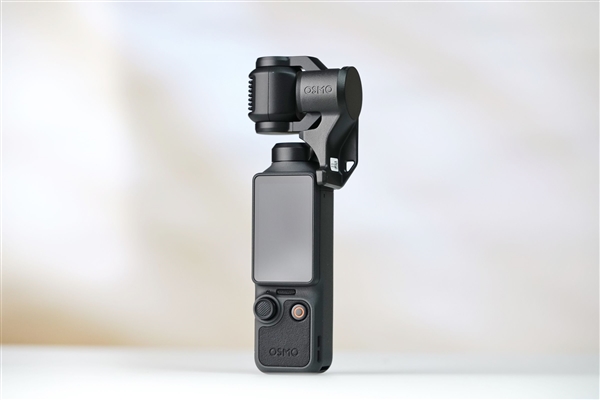 一英寸口袋云台相机！大疆Osmo Pocket 4图赏