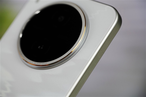 vivo首款万级大电池手机！vivo Y600 Pro图赏