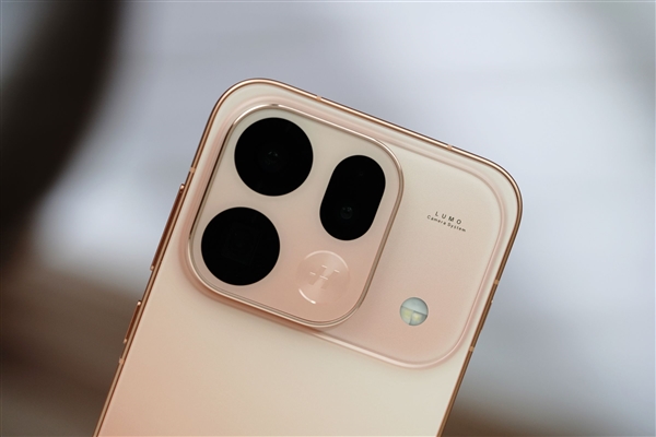 双2亿像素镜头旗舰！OPPO Find X9s Pro图赏