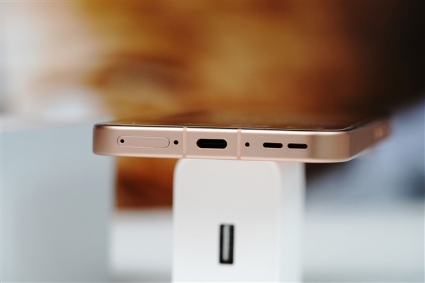 双2亿像素镜头旗舰！OPPO Find X9s Pro图赏