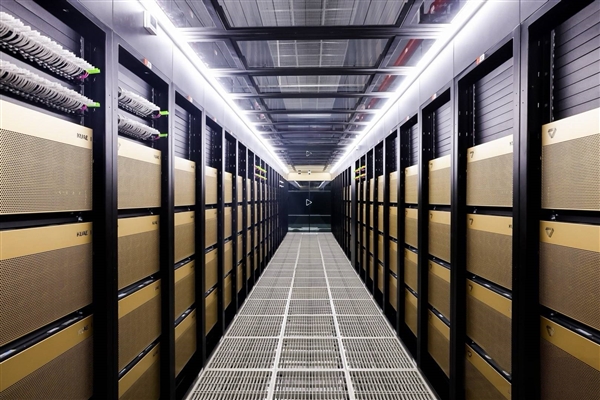 困在“重资产”里的中国英伟达