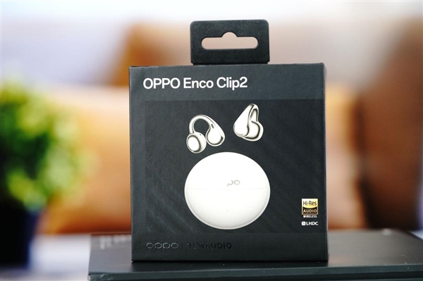 5.2g轻如耳环！OPPO Enco Clip2图赏