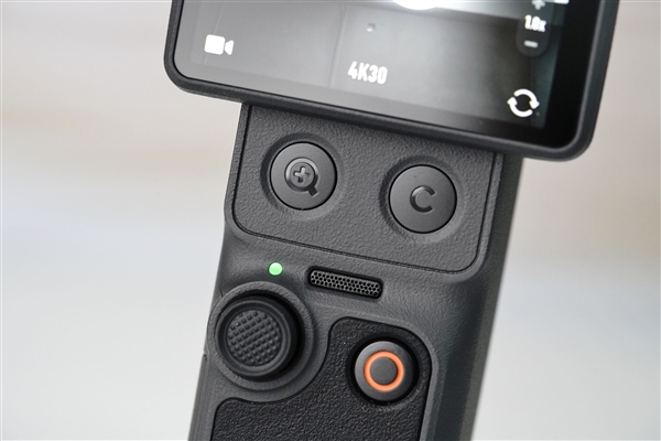 一英寸口袋云台相机！大疆Osmo Pocket 4图赏