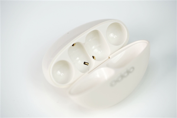 5.2g轻如耳环！OPPO Enco Clip2图赏