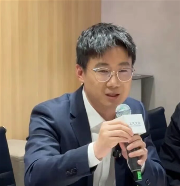 李想称理想L9 Livis比上汽大众ID.ERA 9X至少领先两代 大众高管回应：理想仅价格和营销水平领先