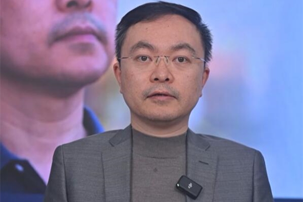 蔡磊近况：渐冻症患者的坚韧抗争