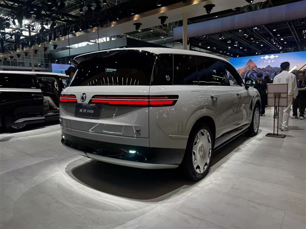9分钟充饱 零下30度也不慌！腾势N9闪充版亮相北京车展 这旗舰SUV有点东西