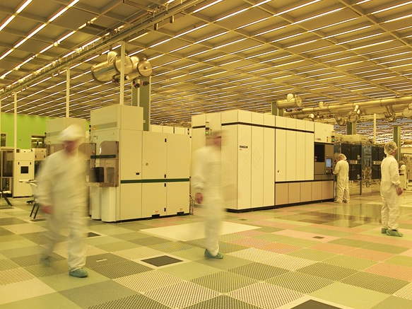 台积电跃居全球第七大公司：美股市值达1.8万亿美元